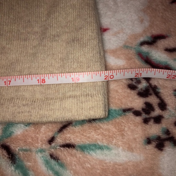 Vintage 100% Cashmere Sweater - Picture 8 of 11